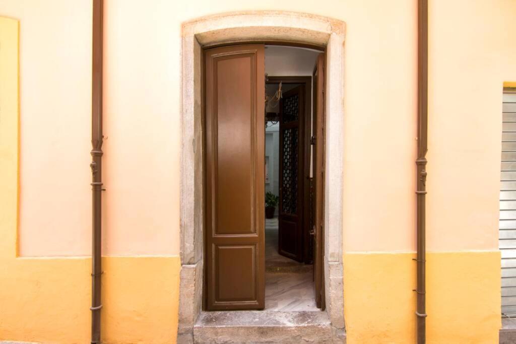 Apartamento Rosarioseis LOFT CORRAL DEL CARBÓN Granada Exterior foto